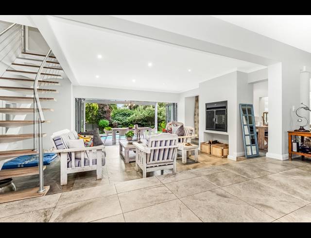 4 BEDROOM HOUSE FOR SALE IN DAINFERN GOLF ESTATE